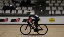 Ze vlogen er weer tegenaan op de Velodroom