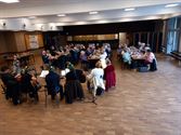 65 leden op kerstfeest van Samana Eversel