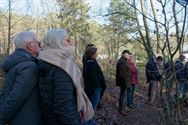 Veel deelnemers aan Winterborrelwandeling