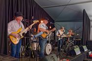 Cowboys dansen 's namiddags op ValFestiVal