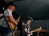 Cowboys dansen 's namiddags op ValFestiVal