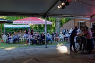 De Prulband zet een stevige muzikale avond in