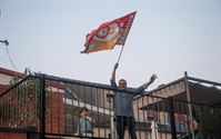 Supporters vieren rustig titel van Galatasaray
