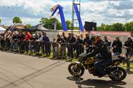 Stuntrijders als blikvanger bij de Solo Riders