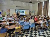Reuzengilde op schoolbezoek in Bolderberg