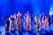 Scala zingt en danst 30 jaar popsongs