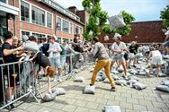 Mega kussengevecht rondt schooljaar in SFC af
