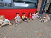 Ook heel wat kleuters studeren af ...