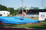 Fleur Hooyberghs maakt indruk op 4,03 meter