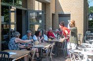 Sebastiano zet ze aan het dansen in De Zandloper
