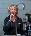 Muziek van The Mixties en bloemen voor Mariette