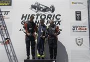 De kranige oudjes in volle actie op Historic GP
