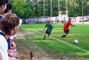 Geblesseerde speler domper op voetbalontmoeting