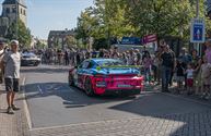 Massa volk voor parade van 24 Uren van Zolder