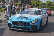 Massa volk voor parade van 24 Uren van Zolder