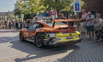 Massa volk voor parade van 24 Uren van Zolder