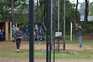 Moedige schutters trotseren slecht weer